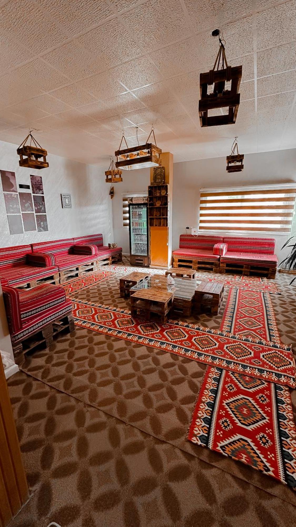 דירות וואדי מוסא Petra Wooden House מראה חיצוני תמונה